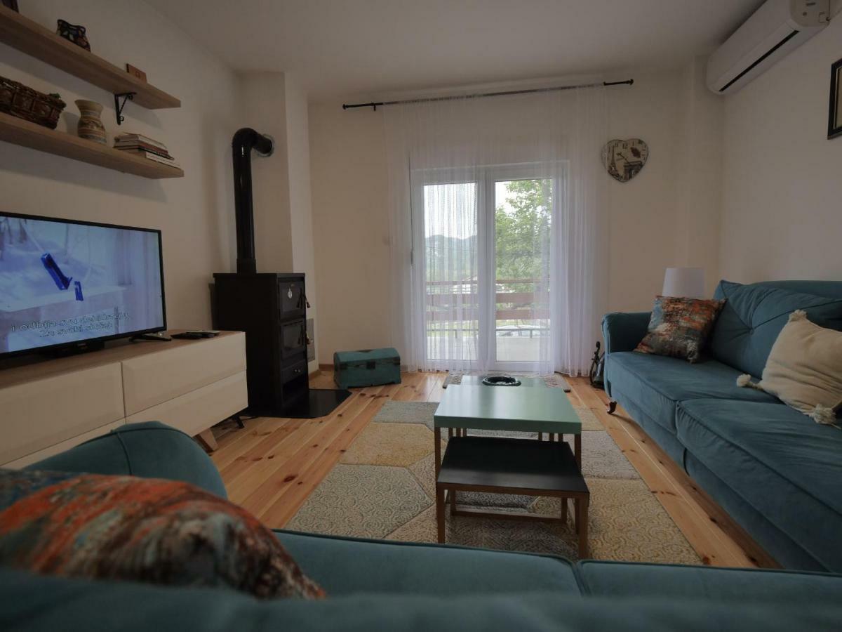Villa Semeder Virpazar Eksteriør bilde