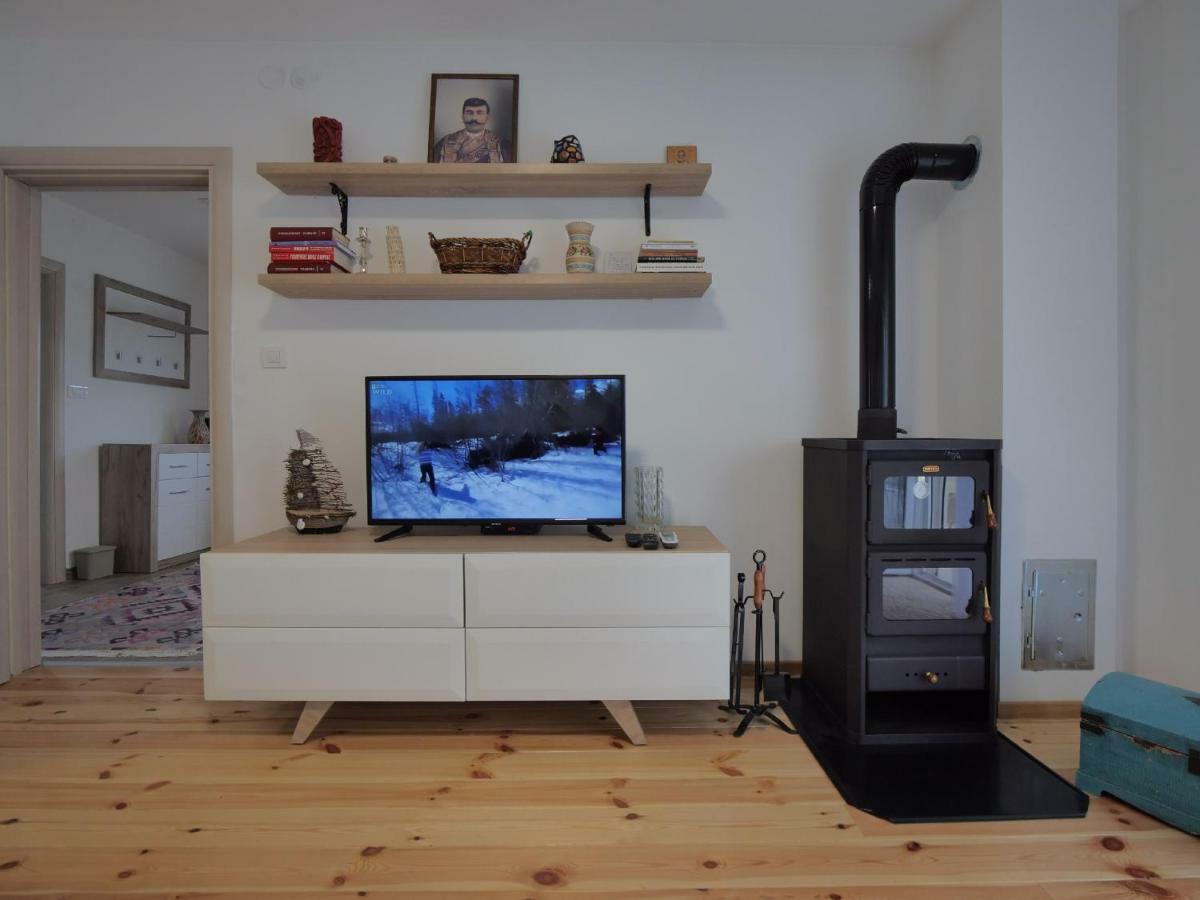 Villa Semeder Virpazar Eksteriør bilde